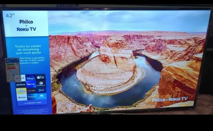 Smart tv Philco 42 polegadas nova na caixa.