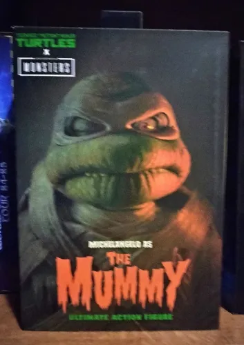 Michelangelo Múmia - Figure Action Neca