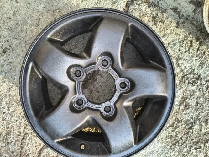 Roda aro 15 Sportage antiga