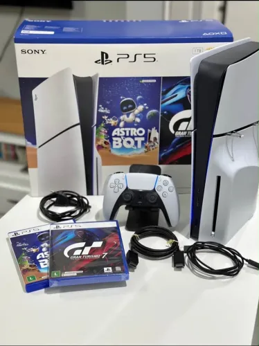Ps5 Slim Mídia Física 1TB com 1 Controle e 2 jogos