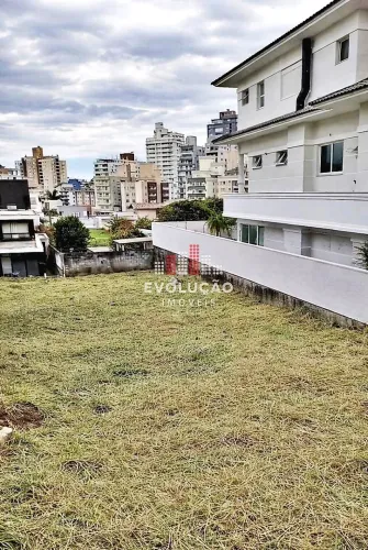 TERRENO 348m² , Escritura - Pedra Branca