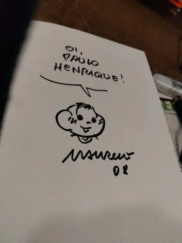 Livro "Manual de Brincadeiras" da Mônica autografado pelo Maurício de Sousa 