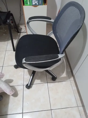 Cadeira de escritório reclinável