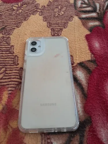 Vende-se celular Samsung 128g