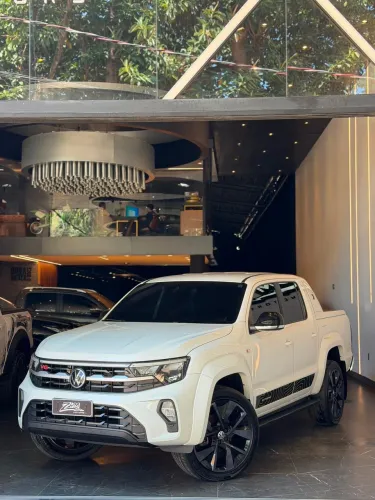 Volkswagen Amarok Hig. Extreme CD 2.0 4X4 Dies. AUT 2025