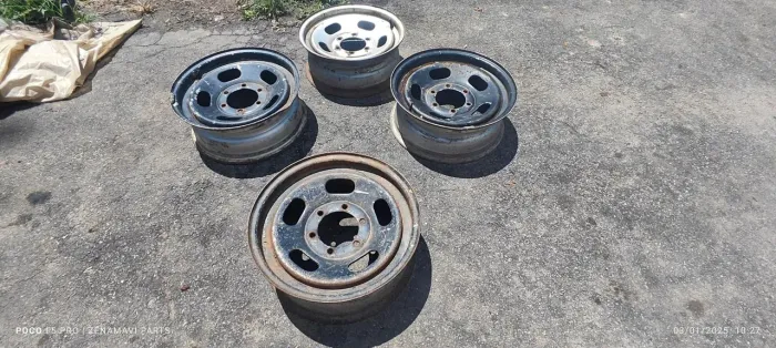 rodas c10 l200 Nissan Toyota