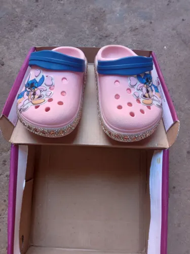 Vende-se crocky infantil