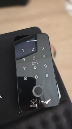 Controlador de Acesso Tuya Wi-Fi/Bluetooth IP68 com Biometria