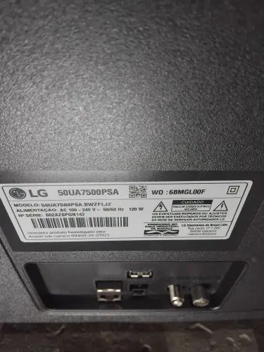 Vendo uma televisão 50 polegadas só tá com problema na tela LG