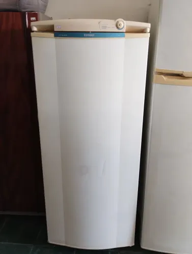 Geladeira Consul Degelo 110v 319lts usada