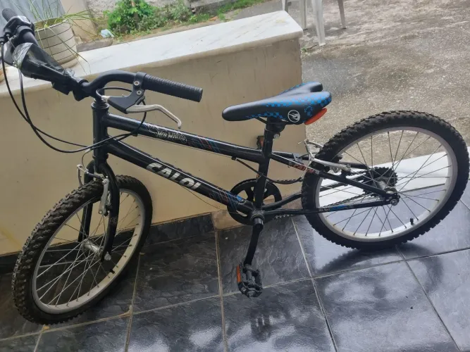 Bicicleta Aro 20 Caloi com marcha