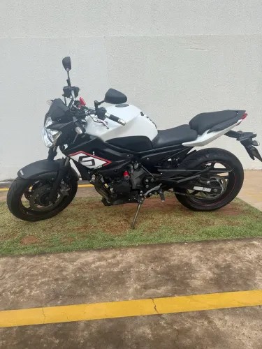 XJ6N ano 2014 modelo 2015.