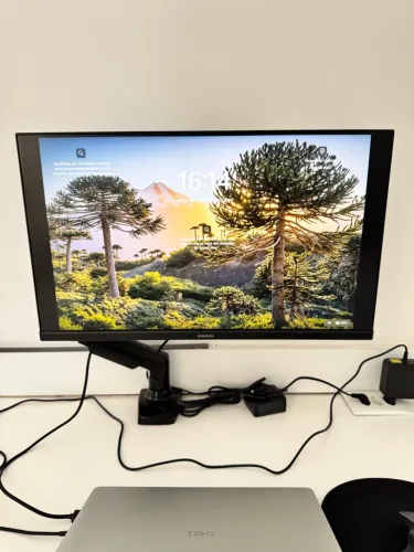 Monitor Samsung F24G35 + braço articulado