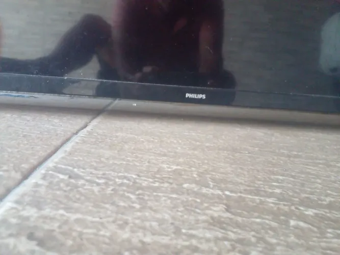 Tv Philips tela danificou
