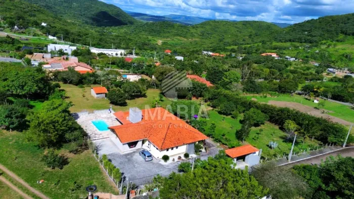 Casa em condomínio fechado à venda em Caruaru/PE!