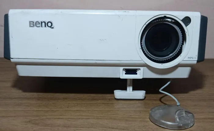 Projetor BenQ MP511 - No estado