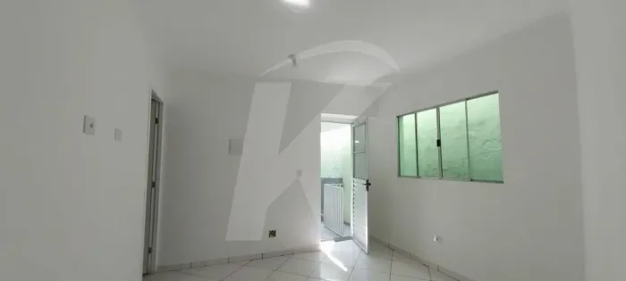 Casa em Condomínio na Casa Verde com 01 quarto, sala, cozinha e banheiro