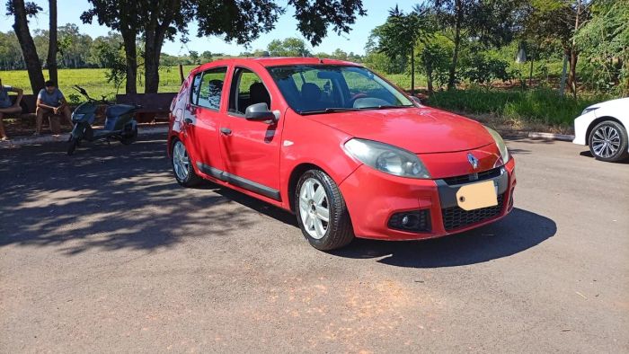 Imagem de Renault Sandero Authentique Hi-flex 1.0 16V 5P 2013