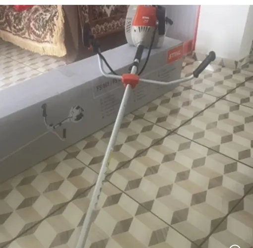 Roçadeira a gasolina 