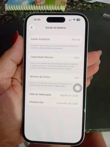 Vende se iPhone 16! 128g 8 messes de uso, 4 messes de garantia pela Apple!