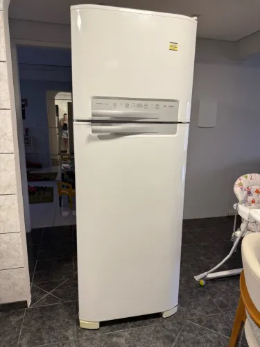 Geladeira frost free Electrolux