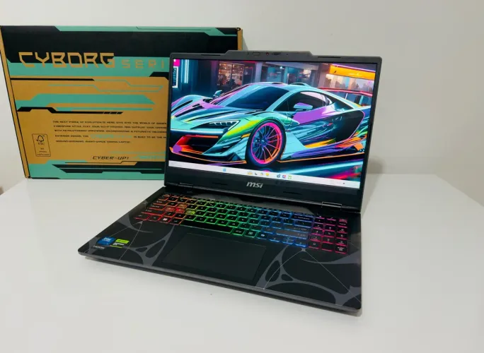 Notebook Gamer MSI CYBORG-CORE 7 15th-Nvidia RTX 5070 8GB-SSD 1TB-16GB DDR5