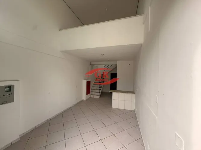 Loja em excelente localização para alugar no Buritis!