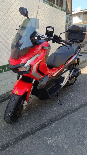 Honda ADV 150
