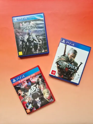 Lote The Witcher 3 + Persona 5 + Dissidia Final Fantasy NT PS4
