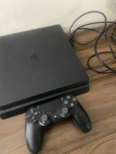 PlayStation 4 1 TB