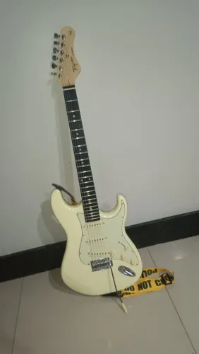 Guitarra + Cubo + Pedaleira (NEGOCIO)