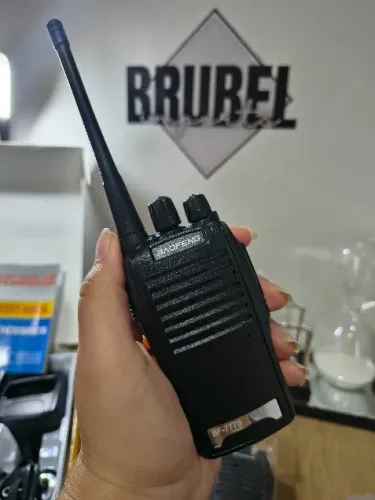 Par De Rádio Comunicador Walkie Talkie Baofeng BF-777S Com Fones