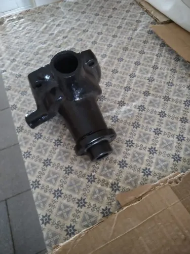 Bomba de água para trator motor M.W.M.D.222 