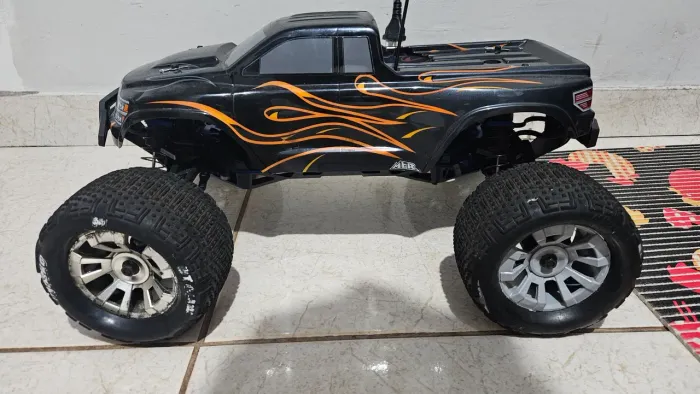 Kyosho MFR Nitro - Automodelo