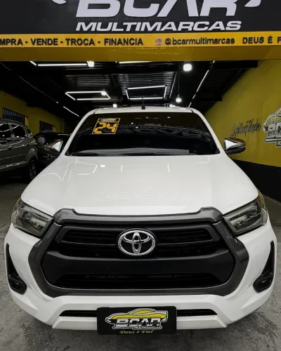 Toyota Hilux CD SR 4X4 2.8 TDI Diesel Aut. 2024