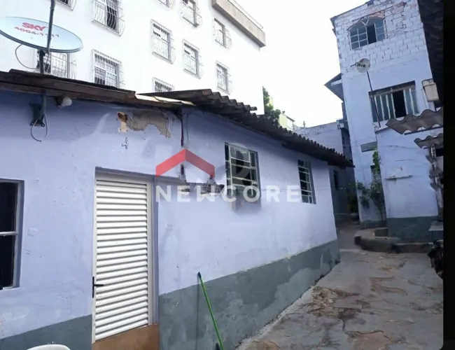 Casa em Rua Princesa Leopoldina - Ipiranga - Belo Horizonte/MG
