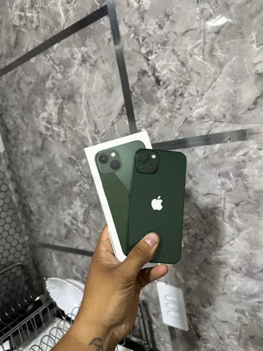 iPhone 13