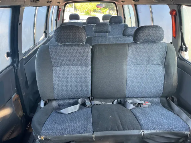 Kia Motors Besta GS Grand 3.0 8V 16L Diesel 2001