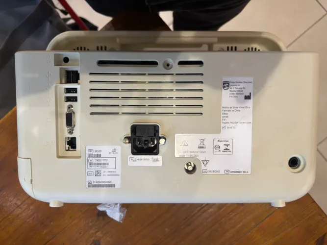 monitor multiparamétrico Dixtal DX 2022+.