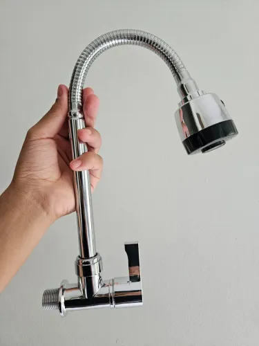 Torneira de Parede Flexível em Aço Inox