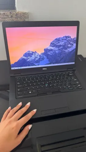 Vende 1 NOTEBOOK DEEL Latitude 5480 16 ram 256 gb