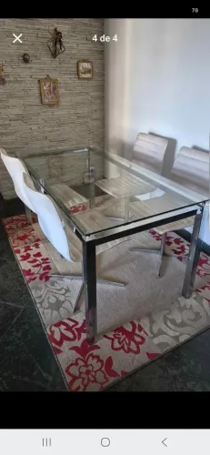 Mesa de jantar retangular de vidro 
