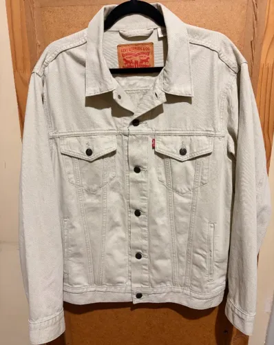 Jaqueta trucker Levi?s relaxed fit bege P/S
