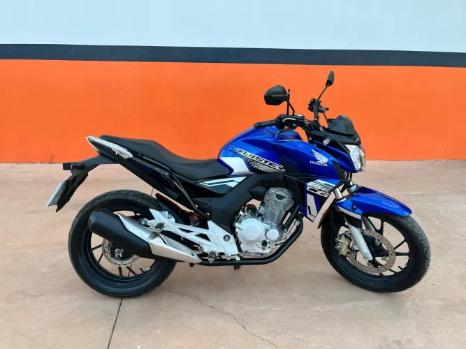 CB TWISTER 250 2021