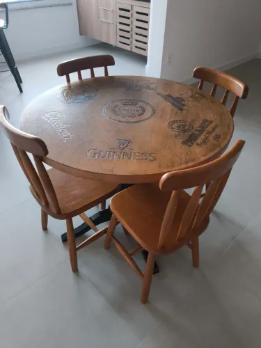 Mesa madeira maciça para varanda