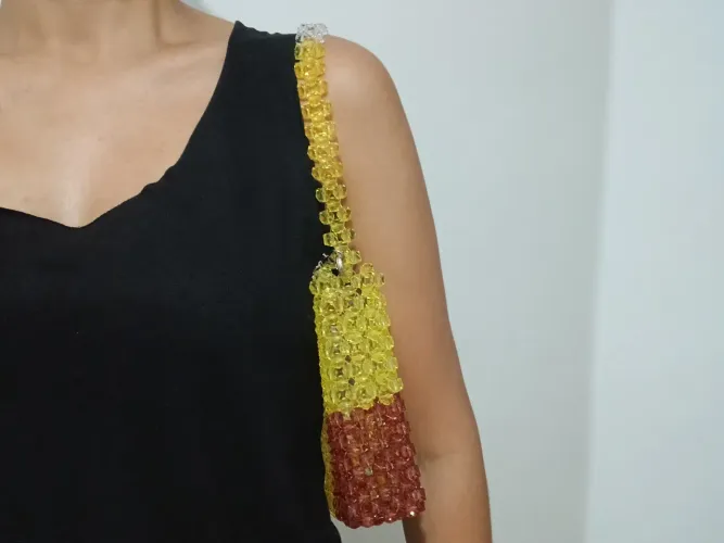 Bolsa de Miçanga para dar Close | Fabricação própria