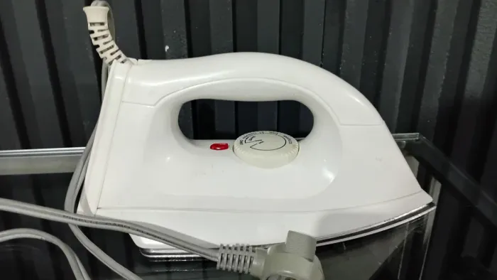 ferro walita branco
