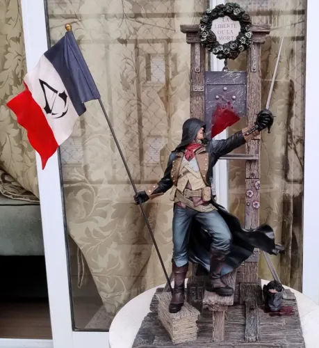 Figura Arno Assassin's Creed Unity Guillotine Edition