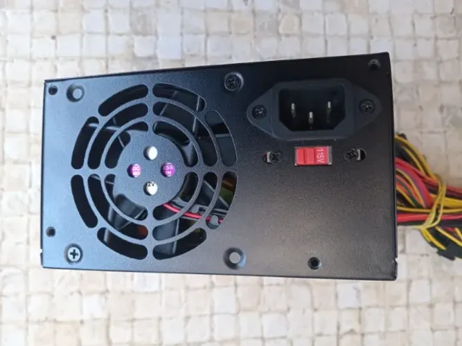 Fonte 350 Watts em Perfeito Estado, apenas 100,00
