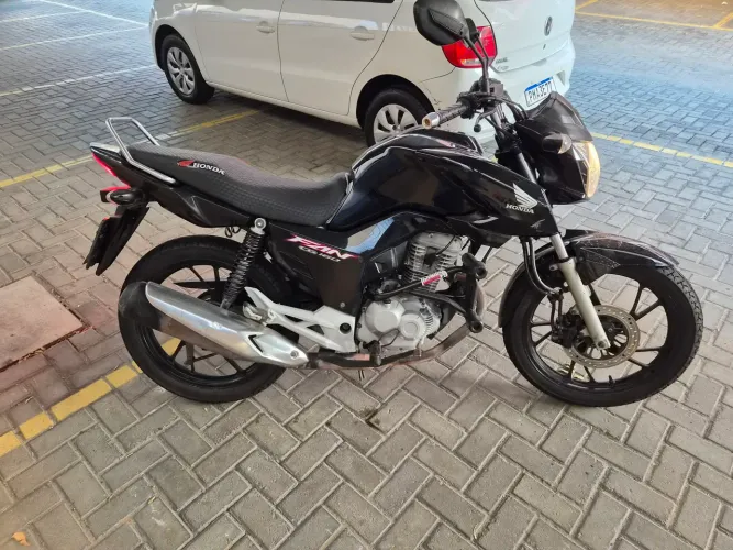 Honda Titan Fan ano 2023